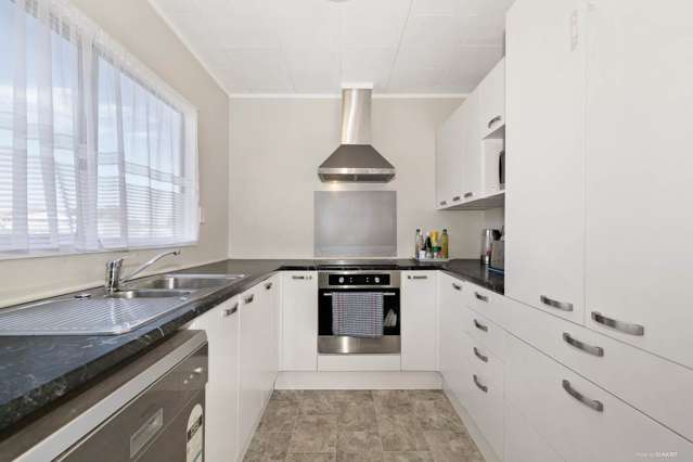 1/62 Redcrest Avenue Red Hill_2