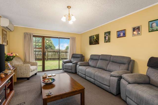 14 Brasenose Place Tawa_4
