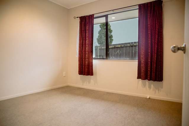 15 Old Park Place Takanini_3