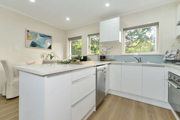 3/14 Commodore Drive Lynfield_15