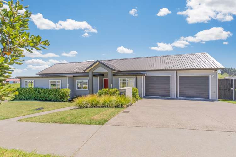 8 Ridge View Crescent Pukekohe_0