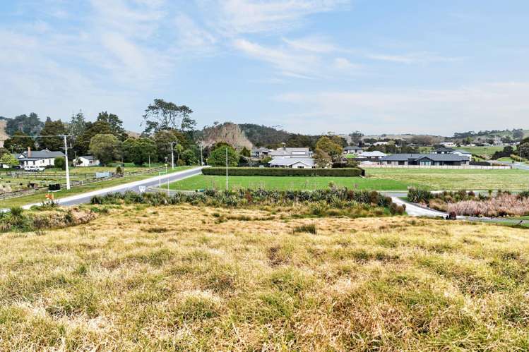 2 Arahanga Road Paparoa_8