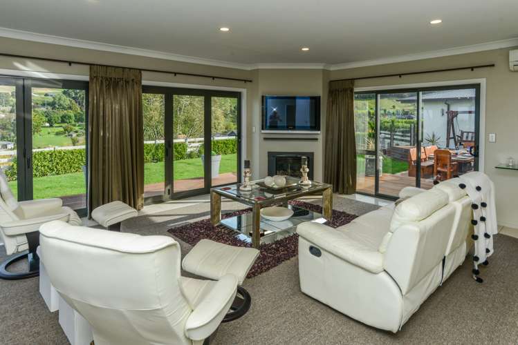 1 Lakeview Terrace Taradale_9