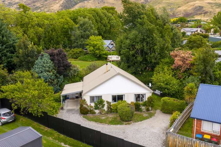 5b Larch Place Wanaka_15