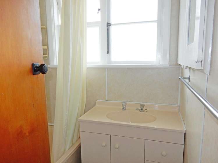 12 Harlech Street Oamaru_8