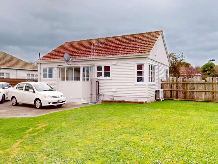 2 Koromiko Avenue Roslyn_14