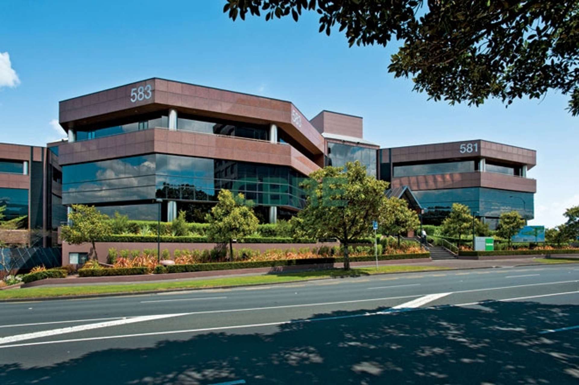 581-585 Great South Road Penrose_0