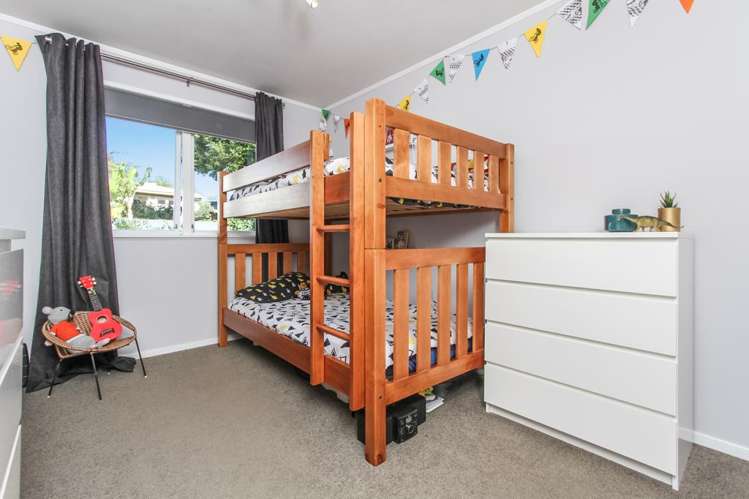 20 Miltonia Avenue Te Atatu South_8