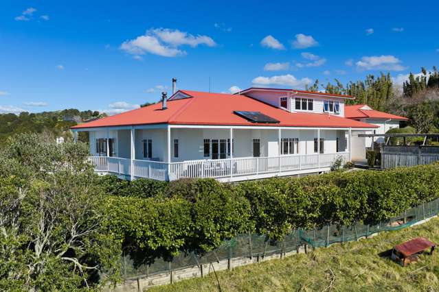 Coastal, country living with sub-division approval