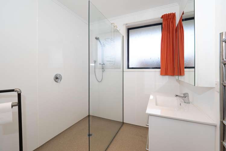 2/268 Wills Street Ashburton_5