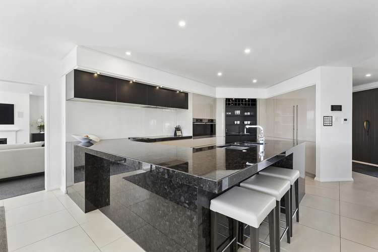 10 Countess Close Maupuia_14