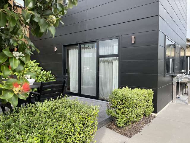 For Rent - Stunning Fully Furnished 2-Bedroom Unit!