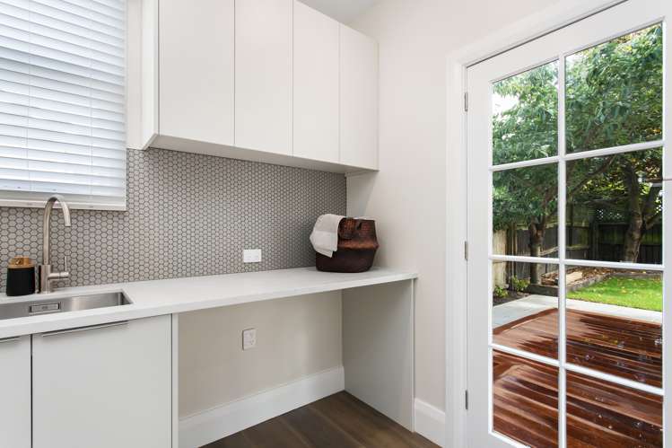 5 Roosevelt Avenue Saint Albans_19