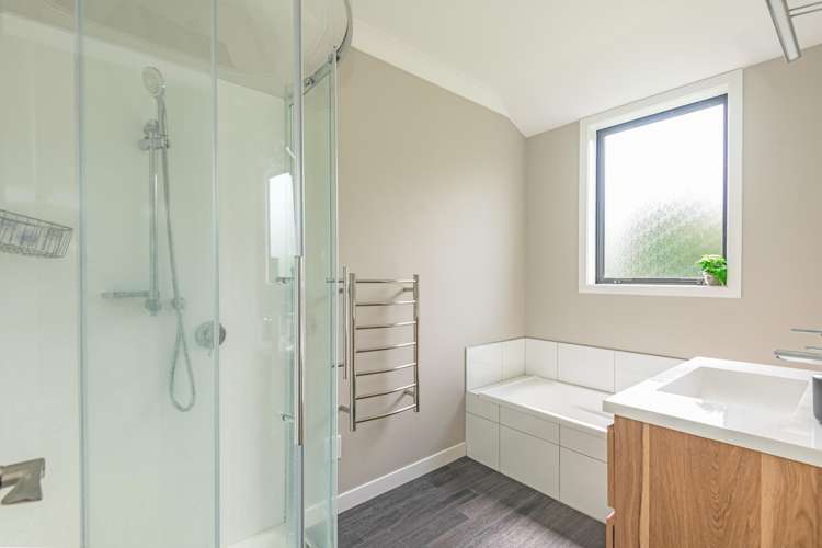 6 George Street Bulls_8