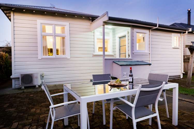 6 Alma Street Saint Kilda_29