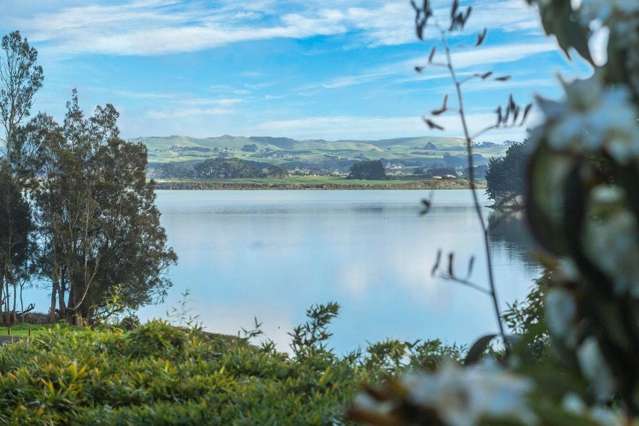 82 Waitangi Falls Road Glenbrook_2