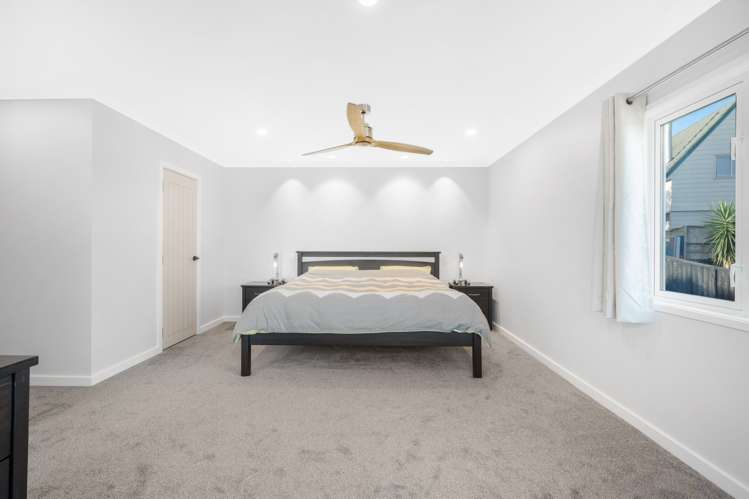 22b Caversham Drive Torbay_9