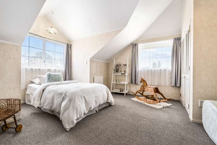 48 First Avenue Avenues_20