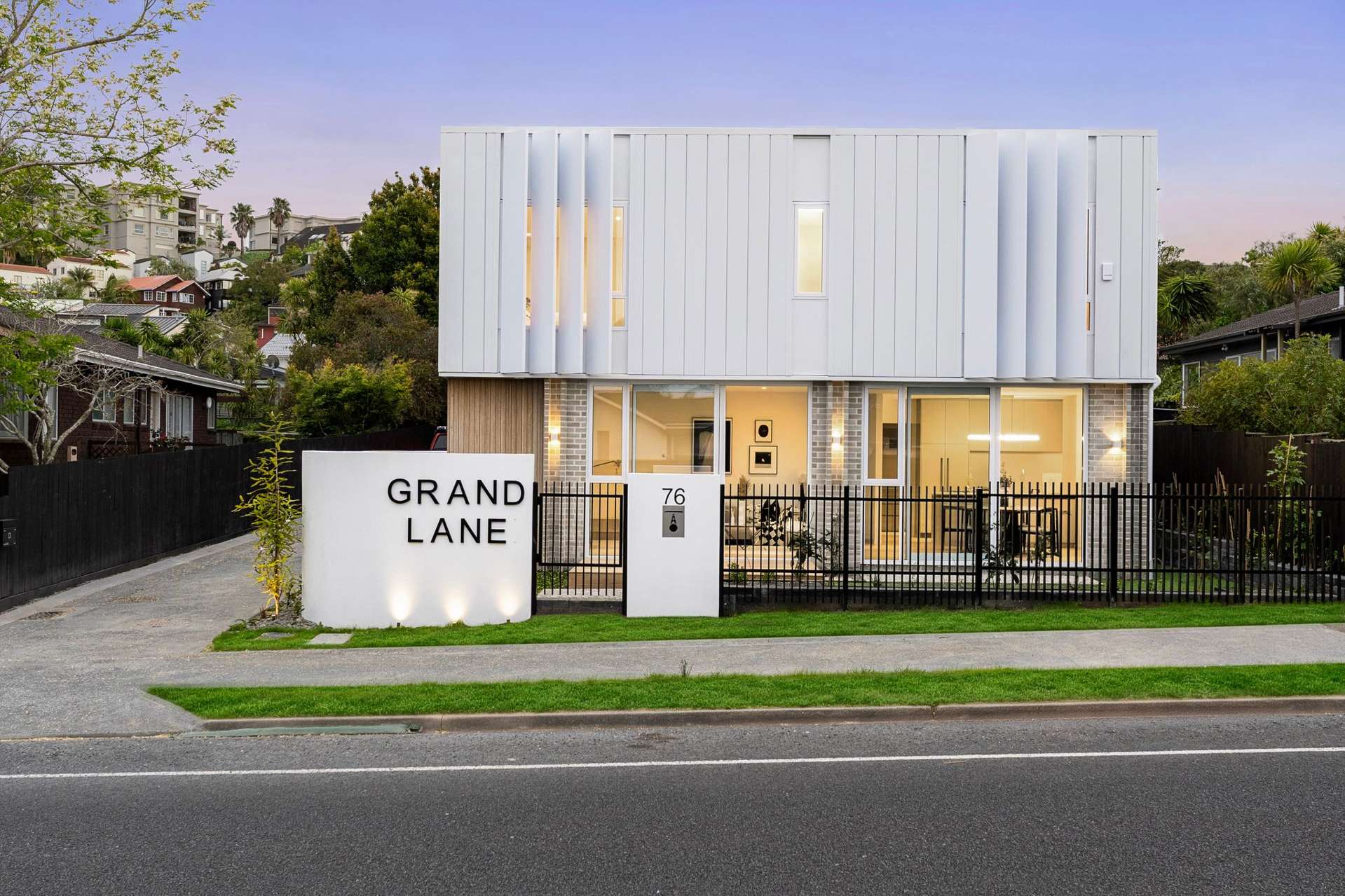 76A-D Grand Drive Remuera_0