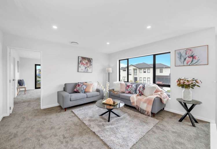 17 Meadowridge Drive Flat Bush_14