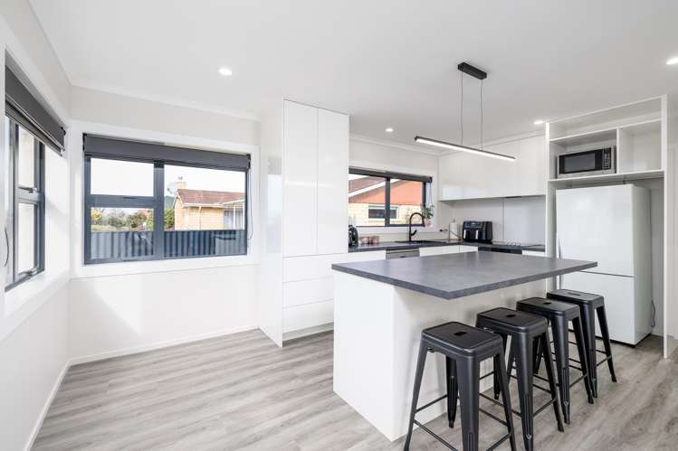 7 Andrew Street Waimate_2