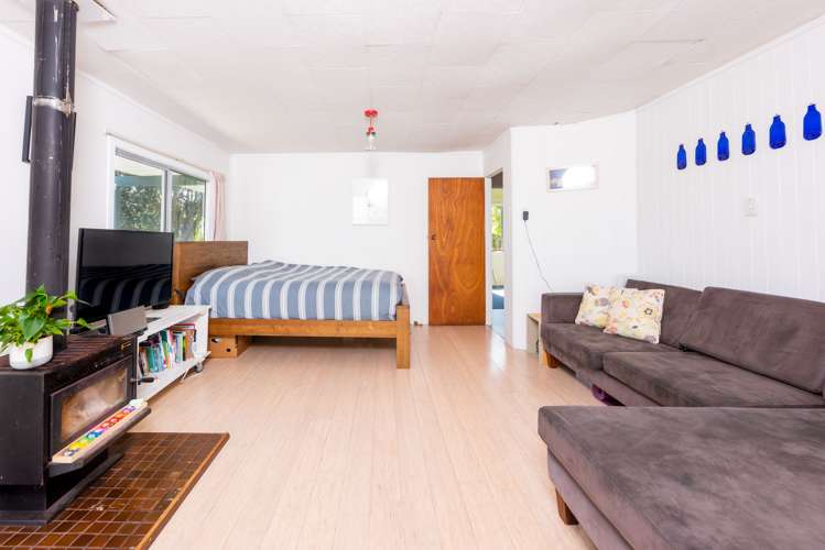 22 Koutu Beach Road Opononi_10