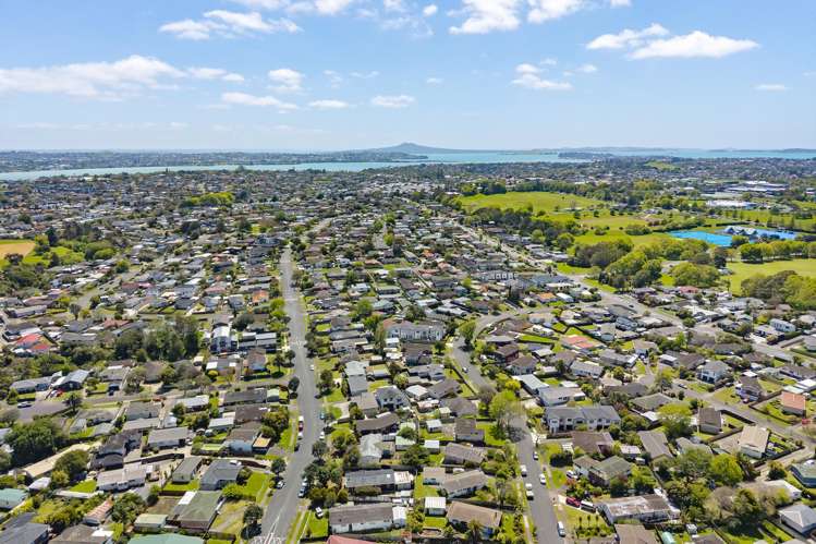 80 Walworth Avenue Pakuranga Heights_32