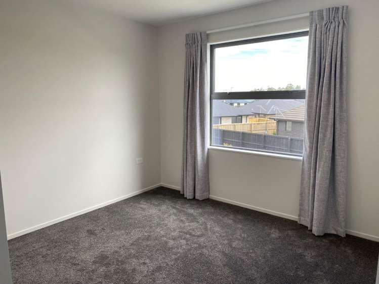 1/30 Lady Isaac Drive Rolleston_7