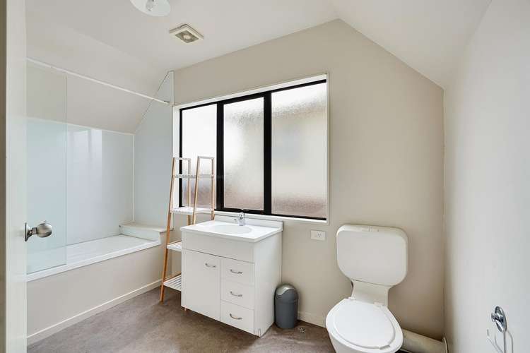 15A-E Hogan Street Hamilton East_25