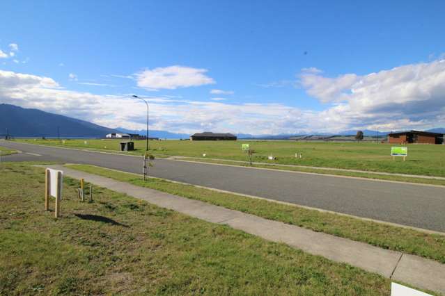 61 Takitimu Avenue Te Anau_2