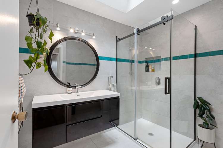 47 Kamara Road Glen Eden_10