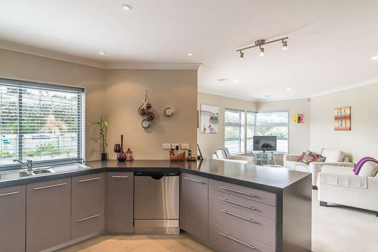 57 Quadrant Heights Paraparaumu_9