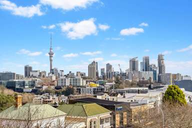 43/258 Parnell Road_1