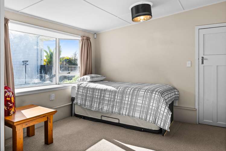 62 Nelson Crescent Napier South_13