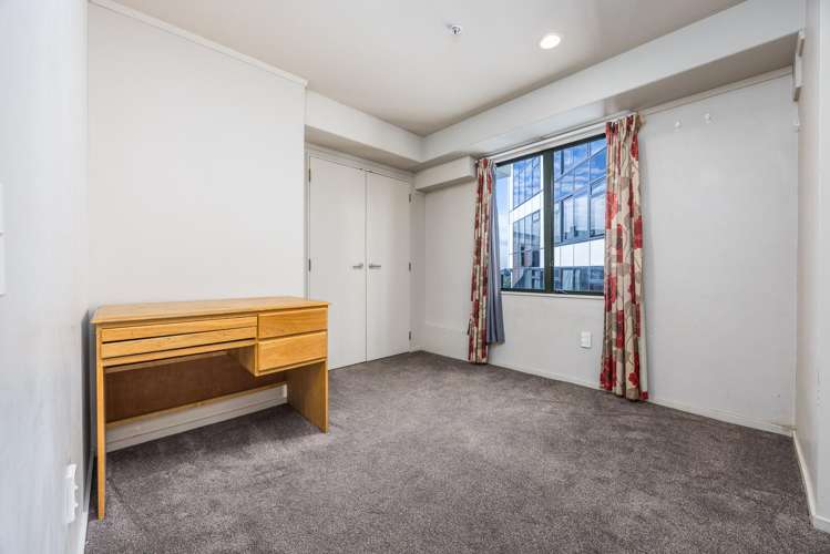 Unit 10B/6 Whitaker Place Grafton_11