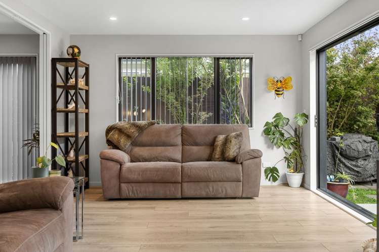 1/1 Tiaka Place Pakuranga_11