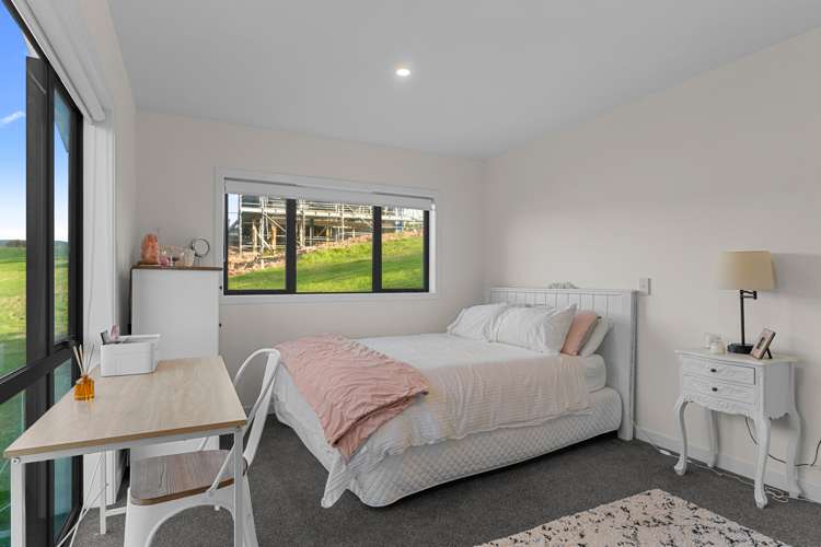 15 Blue Moon Rise Langs Beach_18