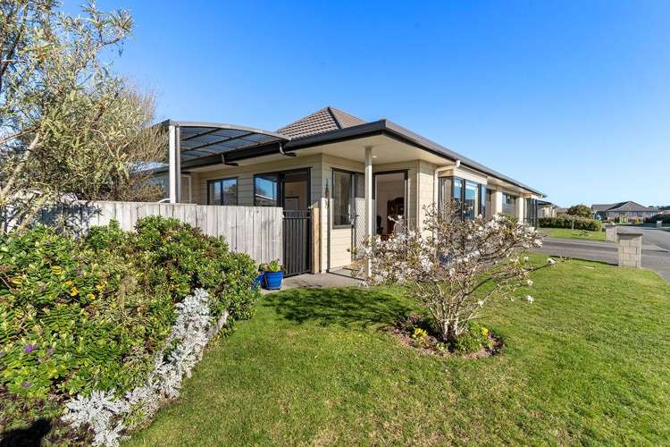 1 Ashmore Park Road Carterton_19