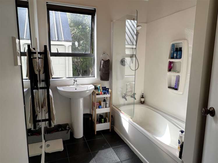 29 Power Road Karoro_17