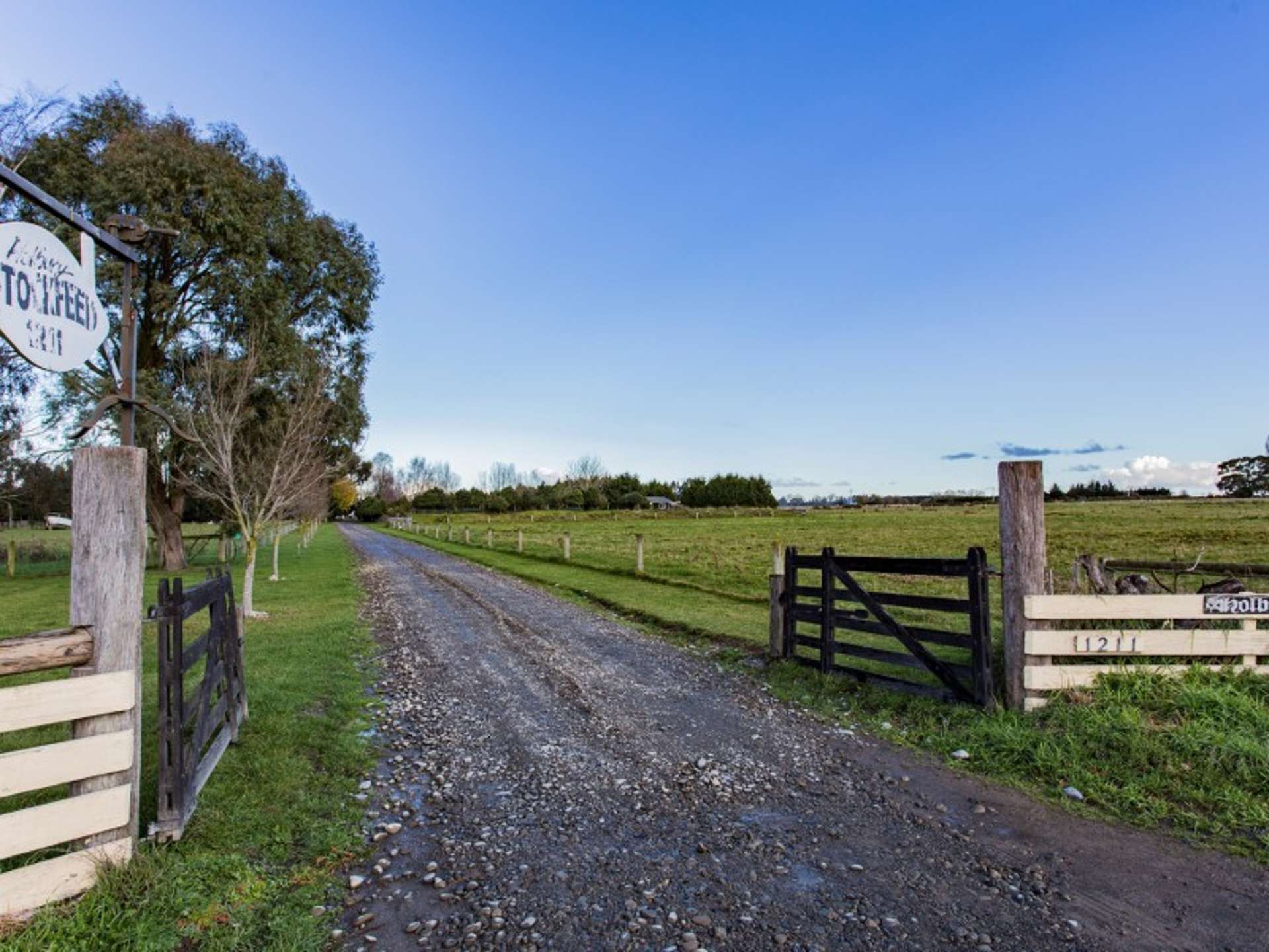 1211 Woodfields Road Cust_0