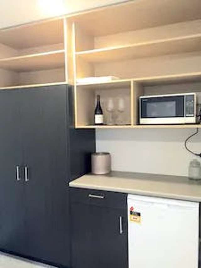 69 McKenzie Road Mangere Bridge_1