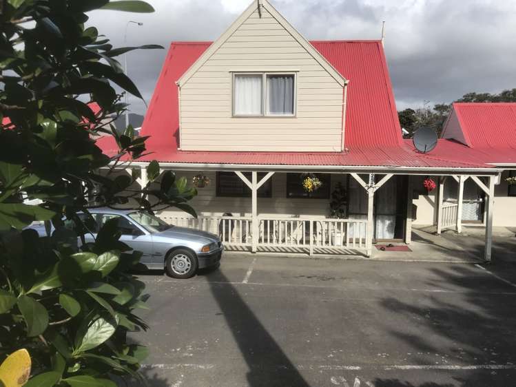 3/250 Grounsell Crescent_0