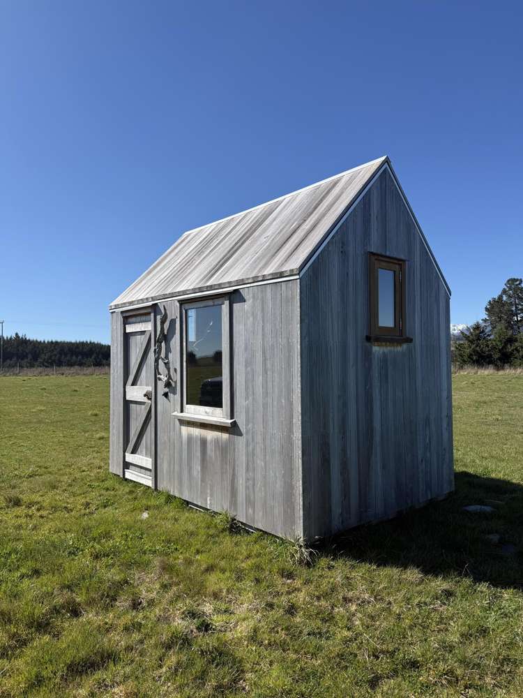 1290 Ramparts Road Manapouri_5