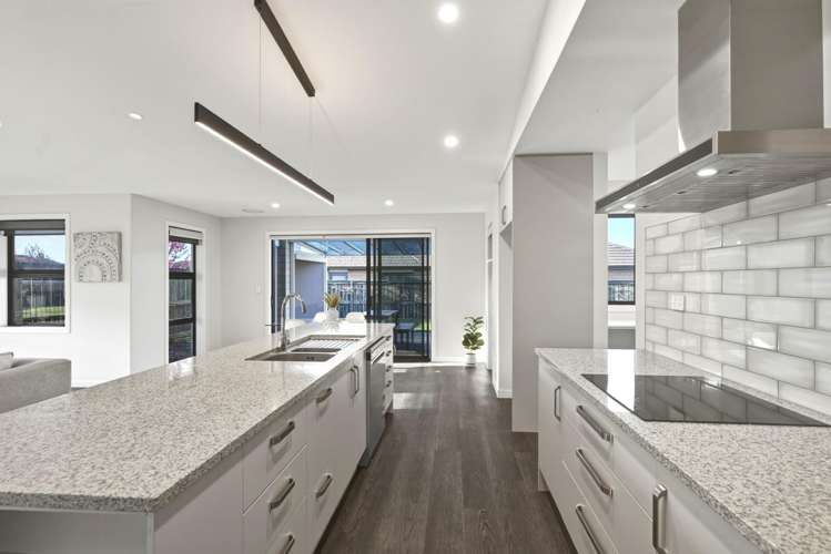 58 Carroll Place Owhata_9
