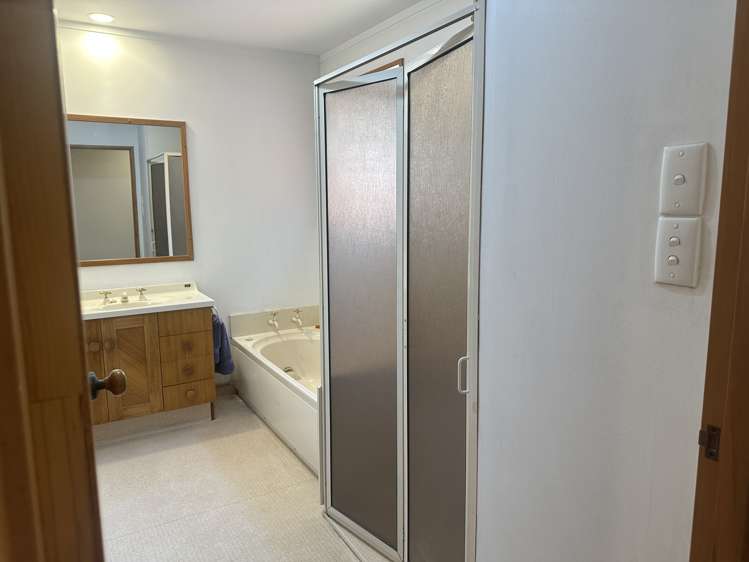 1/47 Oak Grove Ashburton_36