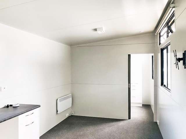 A/18 Kitchener Street 1236_3