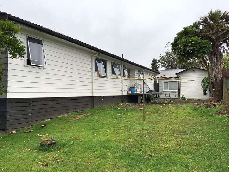 12 Becker Drive Manurewa_15