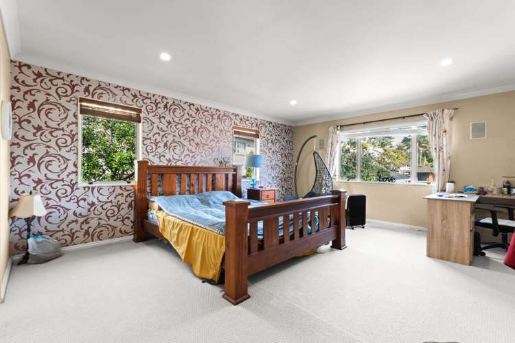 8 Ridge Valley Drive Browns Bay_10