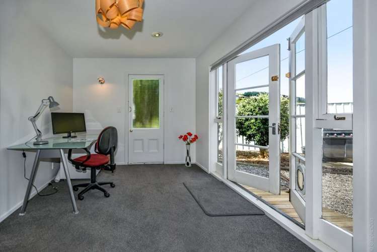 2 Webb Lane Lyttelton_30