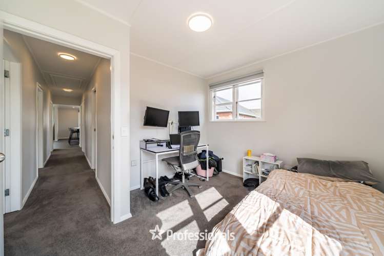 7 Pearce Crescent Taita_11